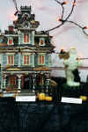 House.jpg (84632 bytes)